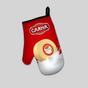 Kitchen gloves and mitts
